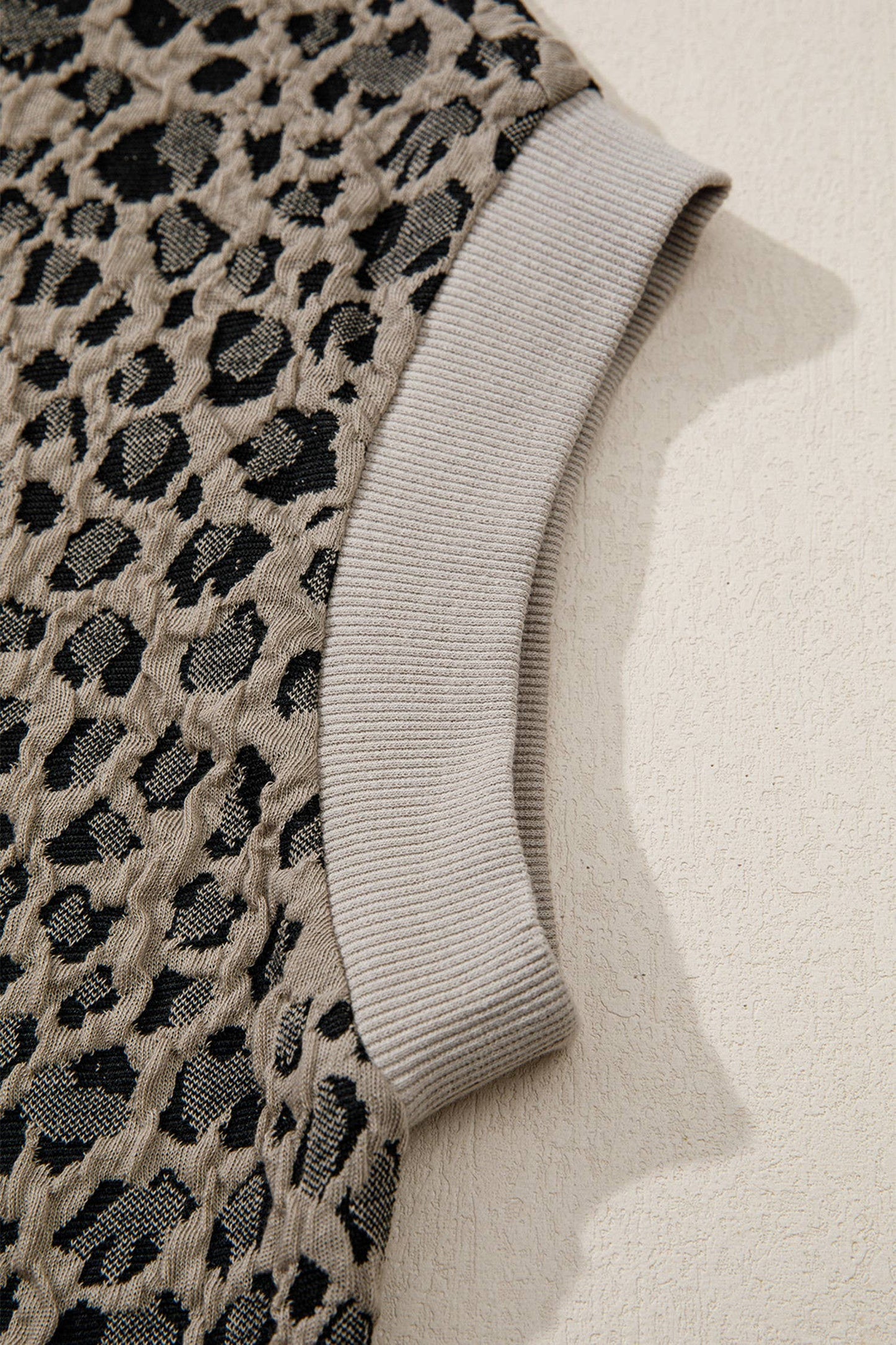 Zip up Collared Leopard Cap Sleeve Top